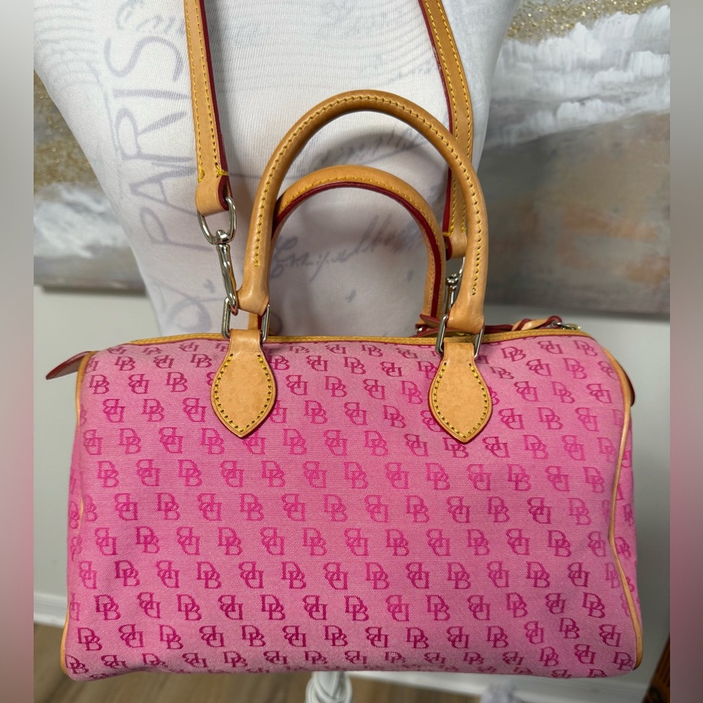 DOONEY & BOURKE J5914567 Signature Canvas Bag, Pink - Picture 3 of 16